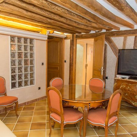 Saint Germain des Prés Apartment Parigi Esterno foto